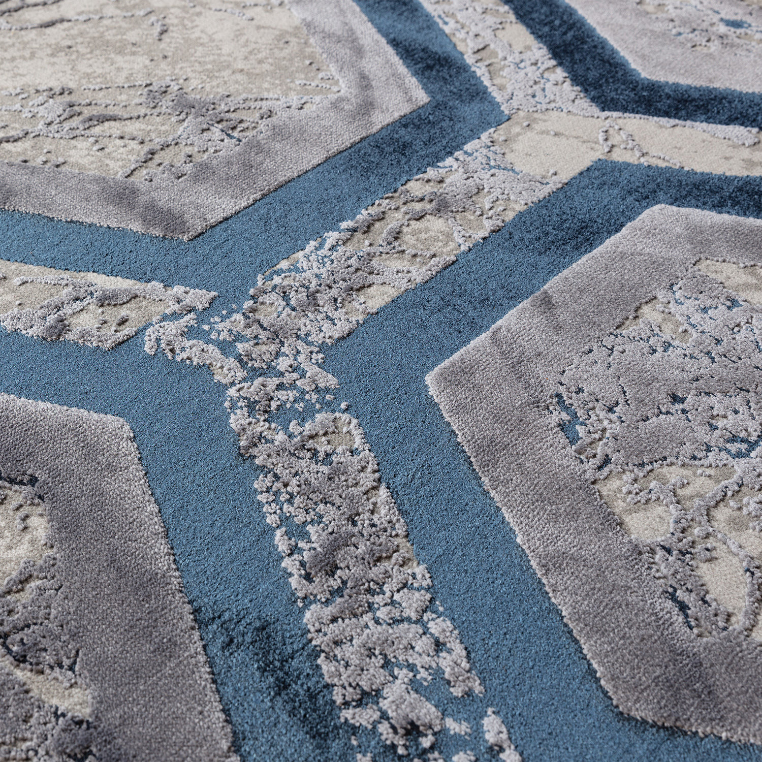 Aurora_AU19_Hexagon_4.jpg