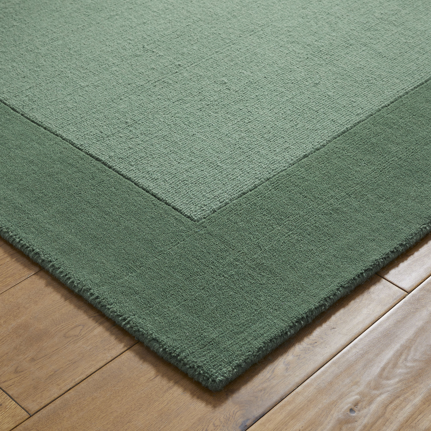 COLOURS_GREEN_CORNER_DETAIL.jpg