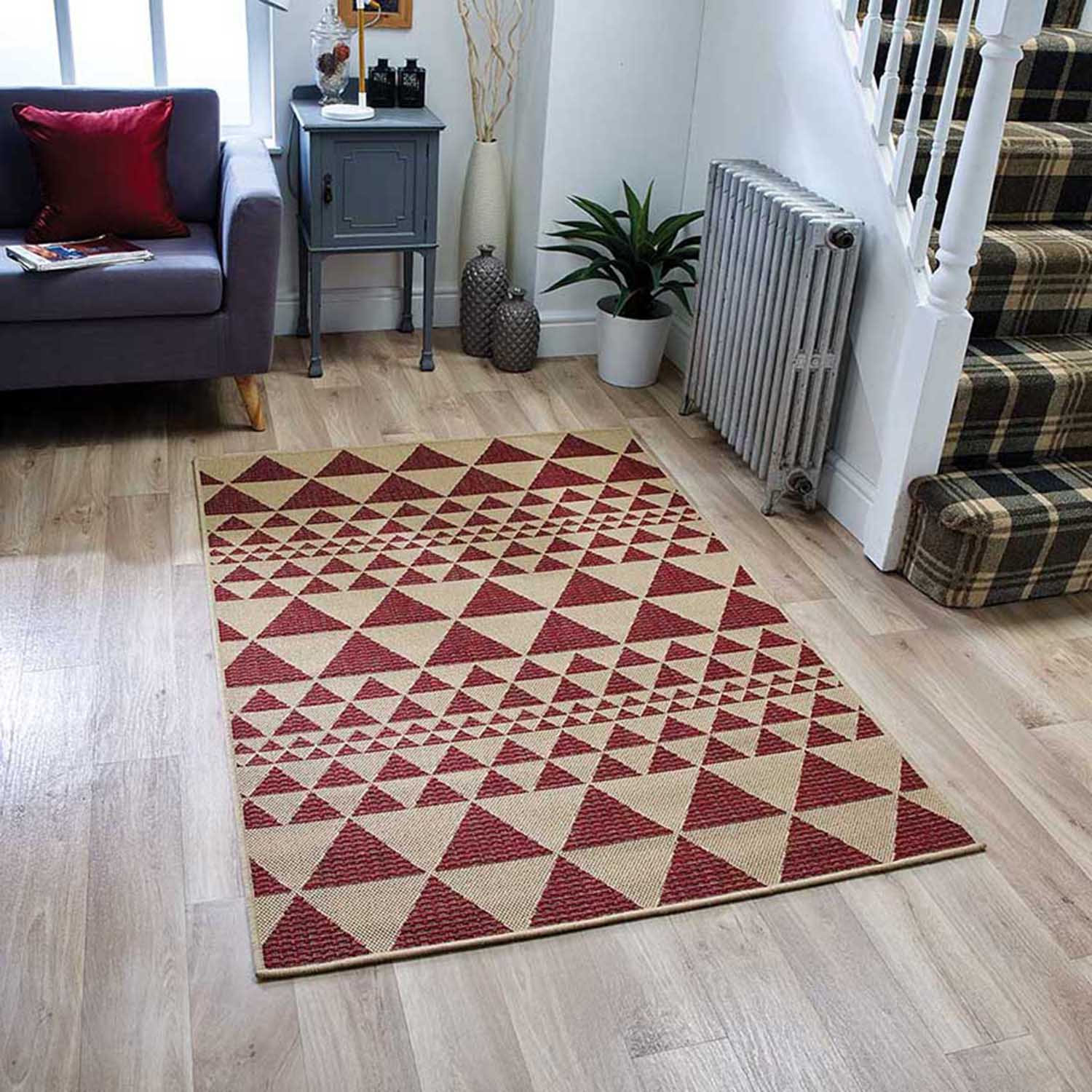 Moda_Prism_Red_Roomshot.jpg