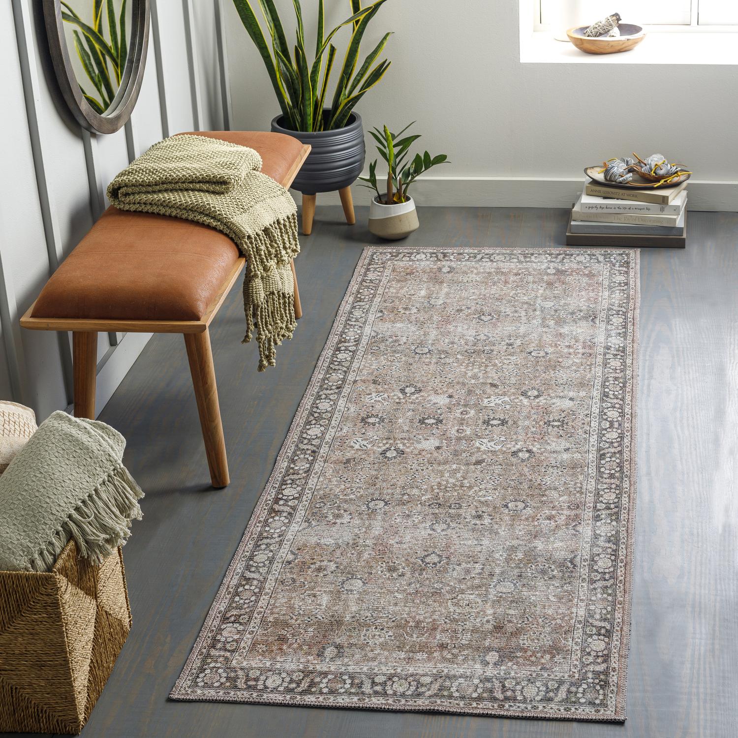 cln2300Runner-roomscene_201
