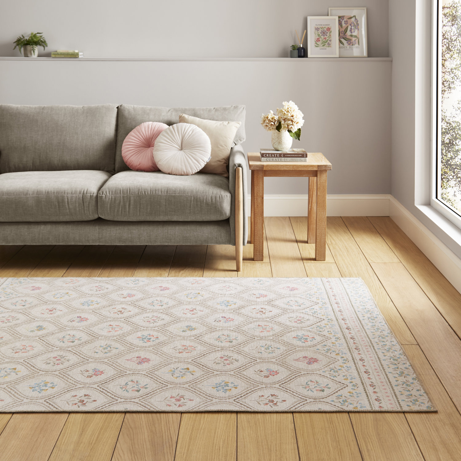 Cameo Floral White_1