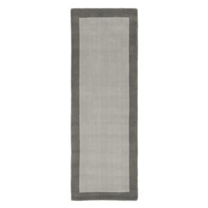 Borders Grey Runner