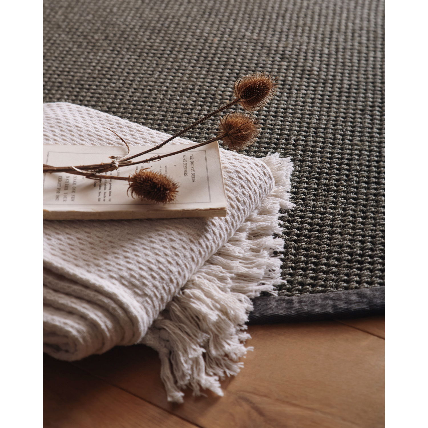 Sisal Dark Grey Grey Border Circle 200 D_01